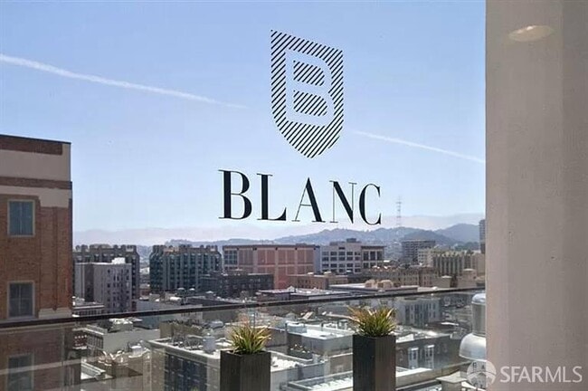 Building Photo - 1080 Sutter St