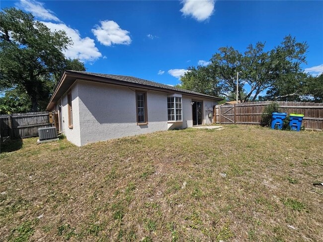 Building Photo - 3610 Sammy Ct