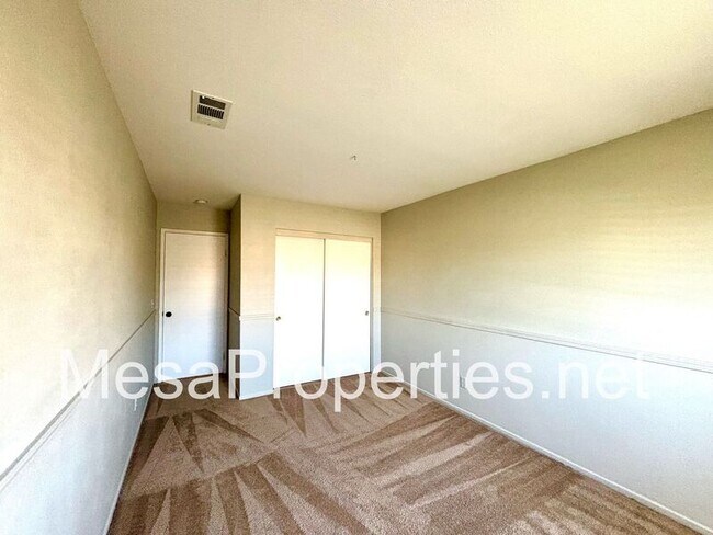 Building Photo - 13142 Kootenay Way