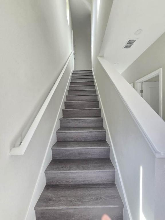 Building Photo - 4472 S Lake Orlando Pkwy