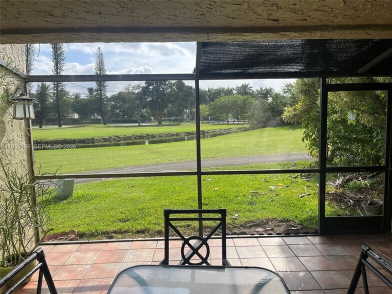 Building Photo - 9702 Costa del Sol Blvd