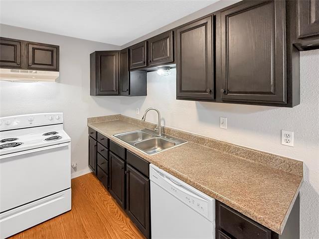 Building Photo - 6216 Loydhill Ln