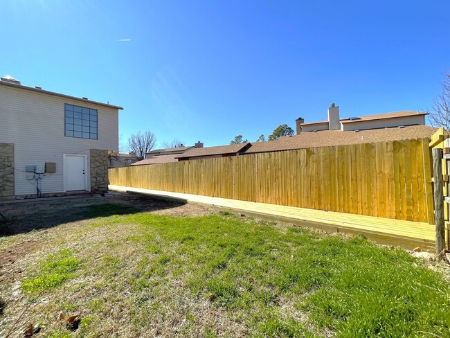 Building Photo - Welcome to this charming two-story single-...