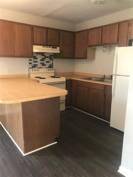 Building Photo - 950 Killoden Cir