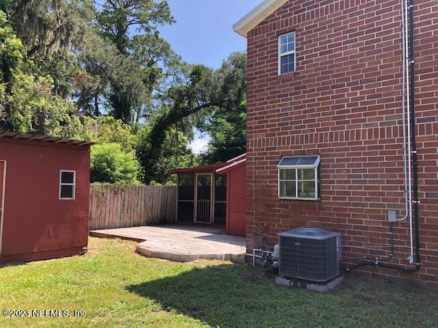 Building Photo - 2371 Ridgewood Rd