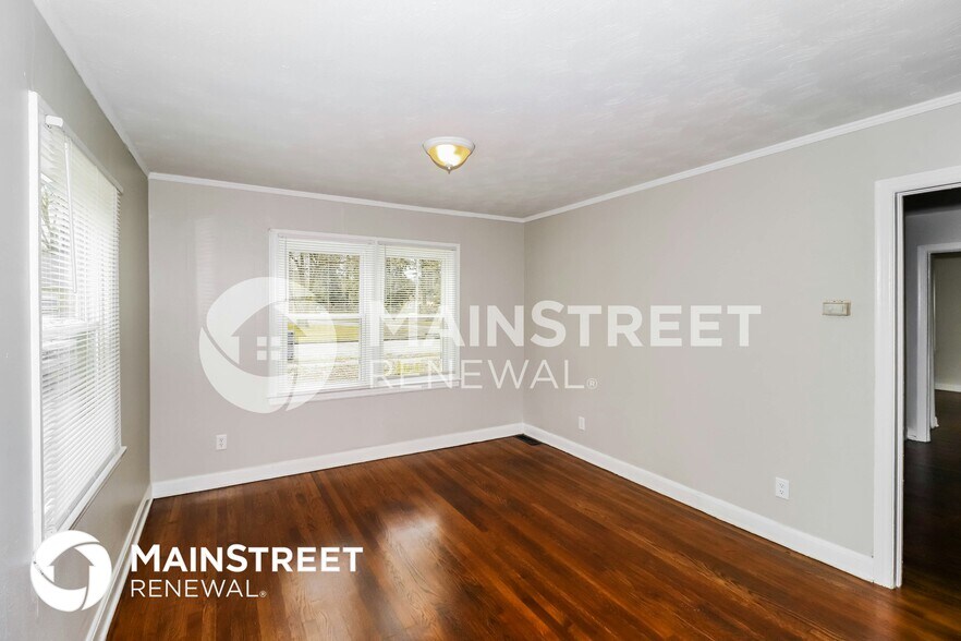 Building Photo - 840 Wrenwood St