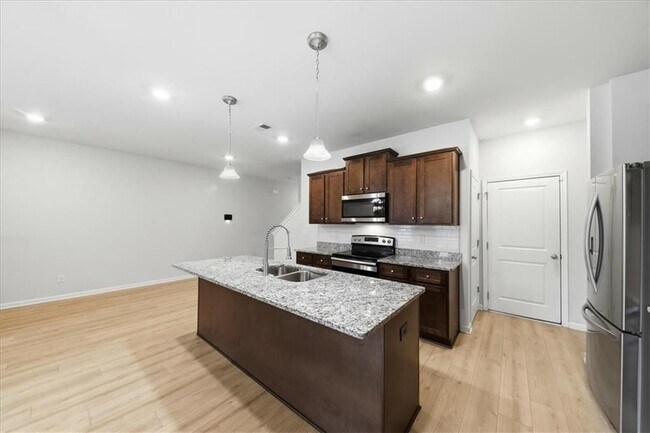 Building Photo - 4526 Fillmore Trl SW