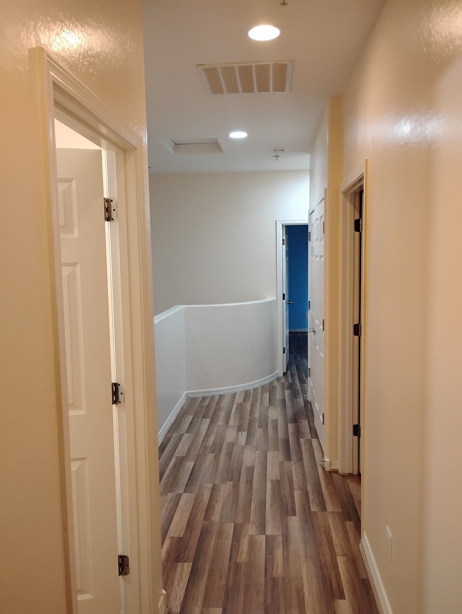 Building Photo - 16231 N 30th Ter