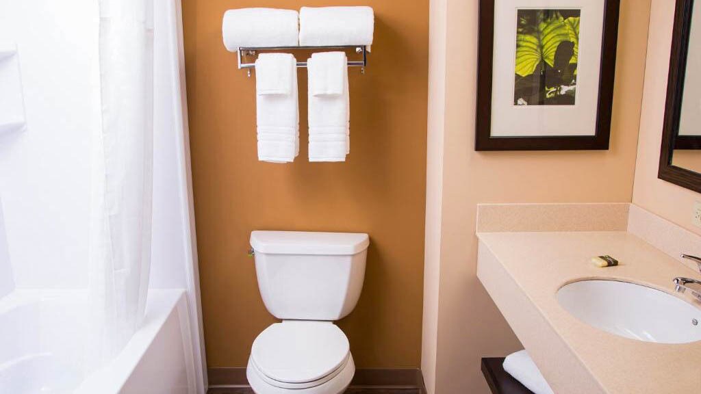 Building Photo - 9651 Seward Rd