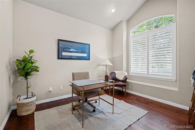 Building Photo - 1723 S Poplar Way