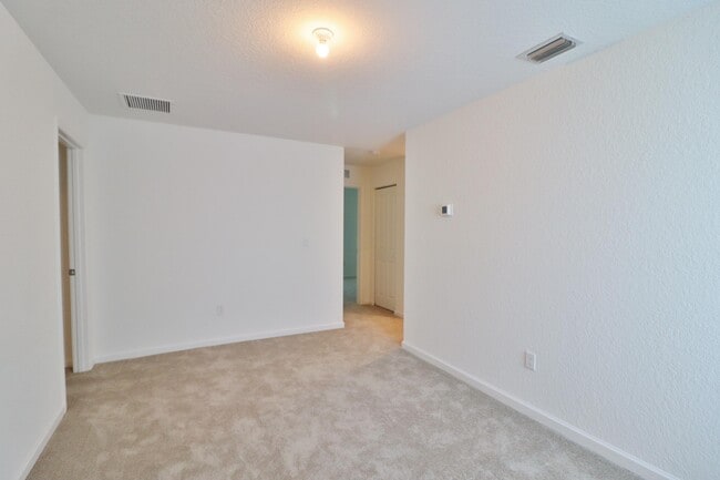 Building Photo - 721 Worlington Ln