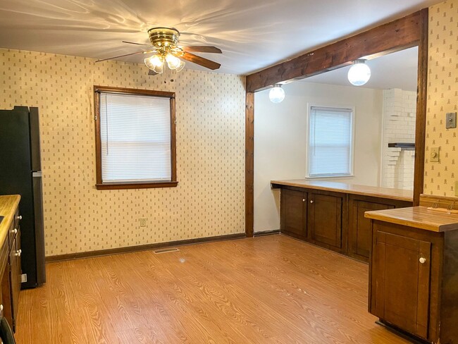 Building Photo - 238 Bull Run Dr