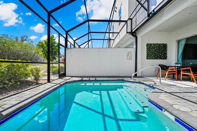 Building Photo - 302 Captiva Dr