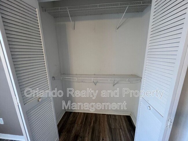 Building Photo - 6088 Westgate Dr