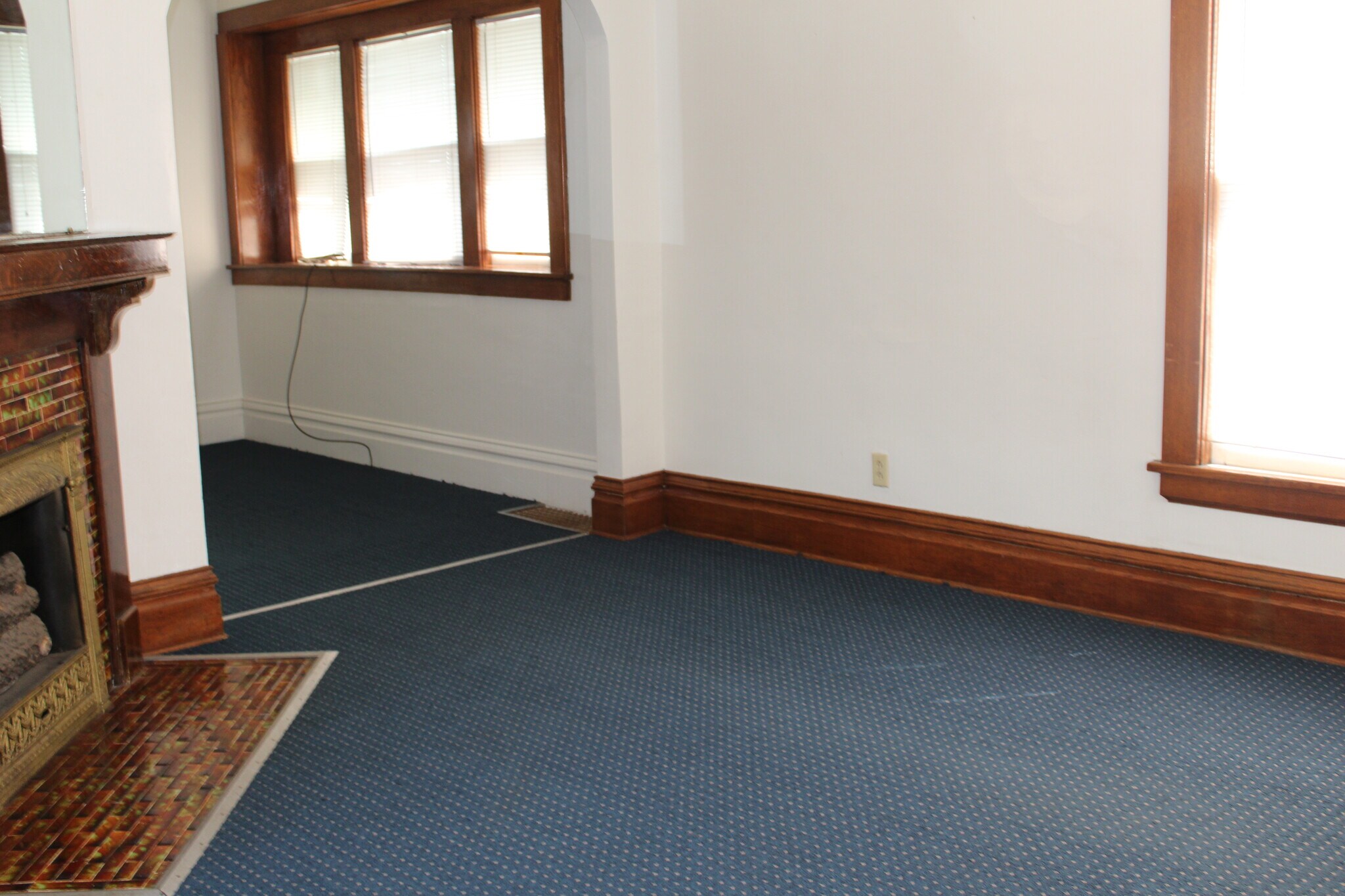 Building Photo - 514 Wheaton Ave