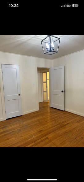 Building Photo - 131 Druid Dr