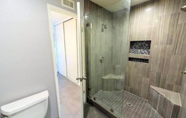 Building Photo - 3445 Hollow Brook Cir