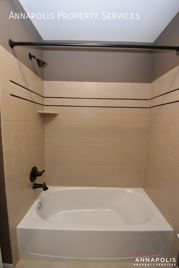 Building Photo - 402 St Martins Choice Ln