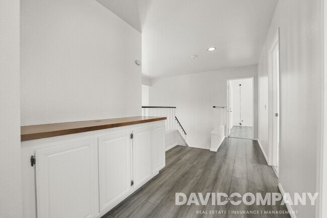 Building Photo - 1258 Biltmore Cir
