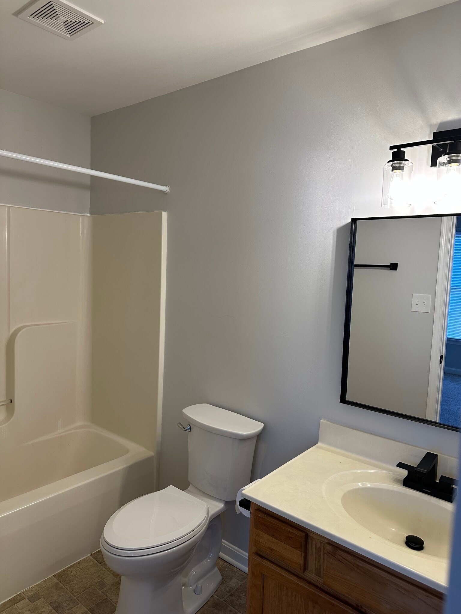 Building Photo - 138 Harvard Rd