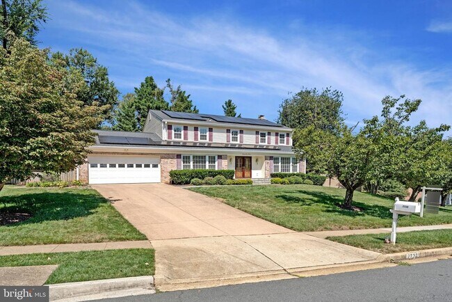 Building Photo - 7730 Falstaff Rd