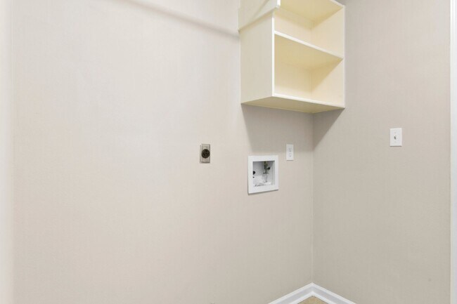 Building Photo - Charming 4-Bedroom Home in Spring, TX