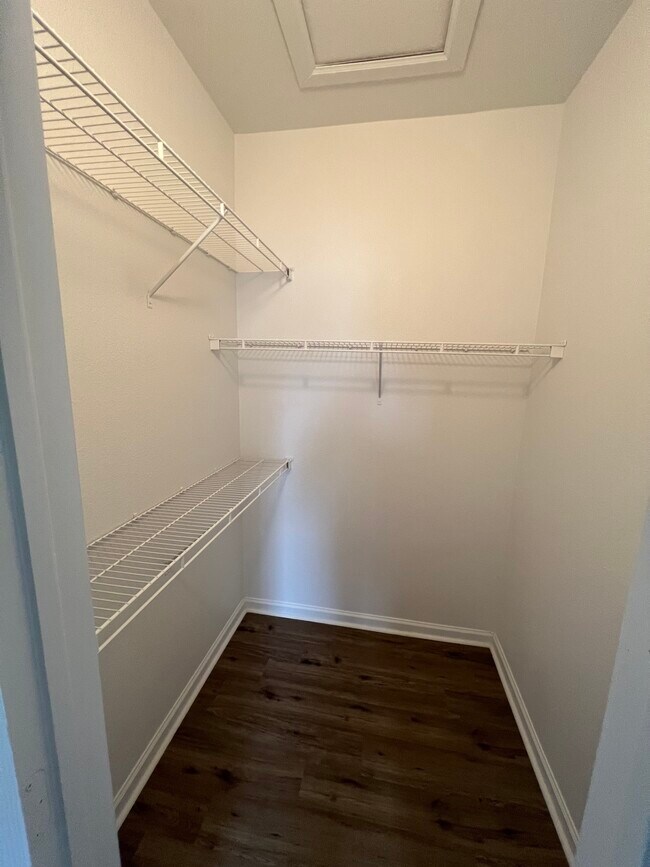 Building Photo - 5620 Fossil Creek Pky