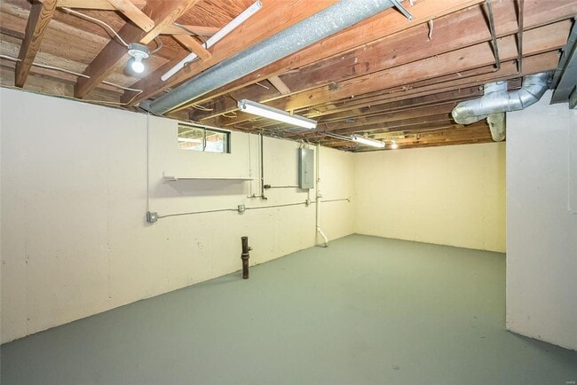 Building Photo - 1060 Kingsbrook Ln