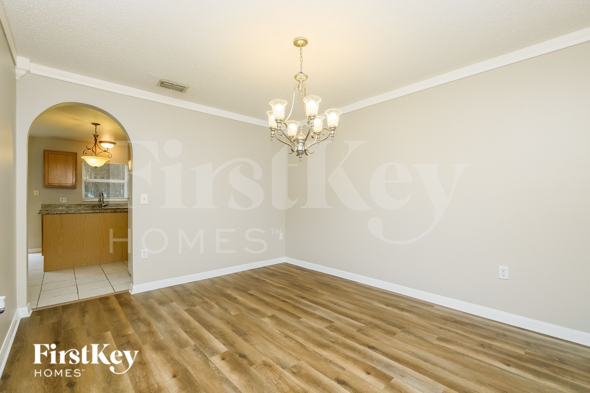 Building Photo - 6430 Gondola Dr