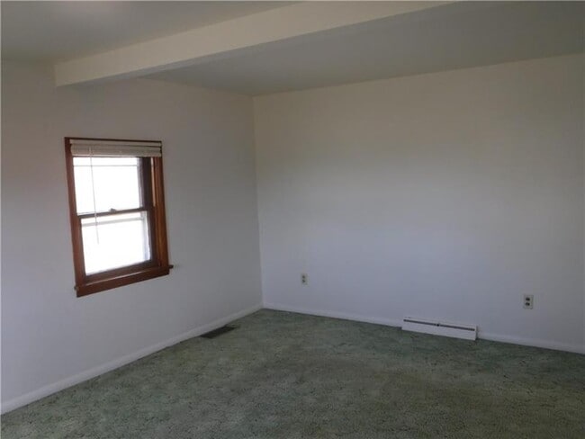 Building Photo - 358 Harpers Ferry Rd