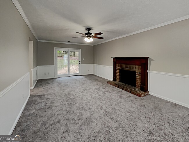 Building Photo - 800 Crab Orchard Dr