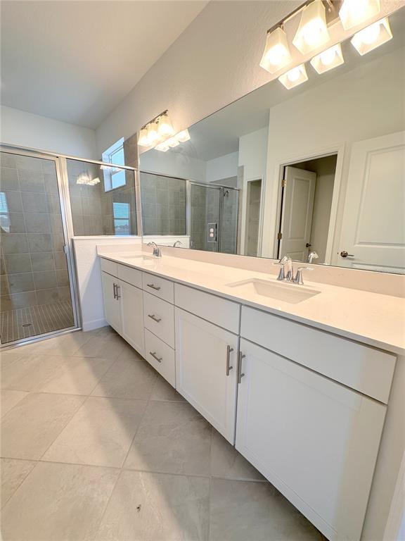 Building Photo - 8577 St Kitts Cir