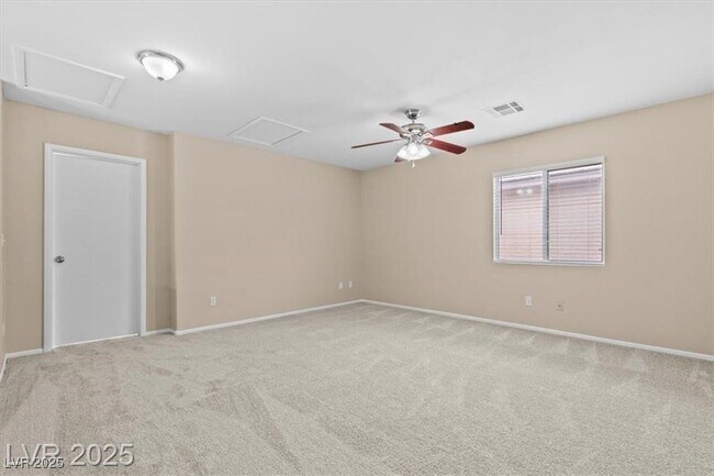 Building Photo - 9709 N Fast Elk St