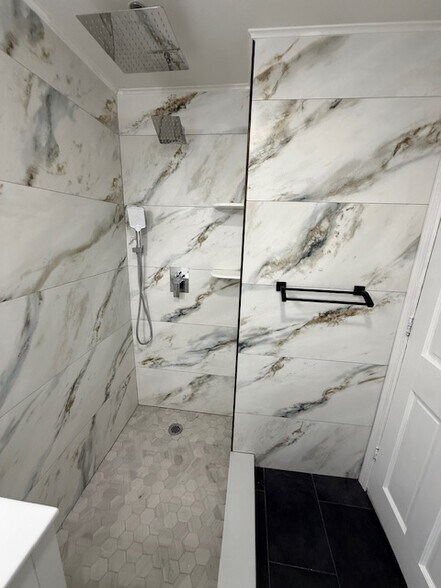 Building Photo - 56 Edgecliff Rd