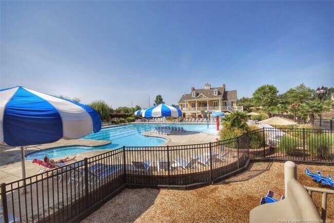 Building Photo - 300 Lime Creek Ct