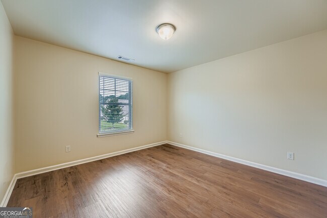 Building Photo - 1123 Easley Ct SE