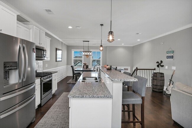 Building Photo - Lake View Living Near Lake Murray – Spacious 5BR Home w/ Boat Ramp & Docks