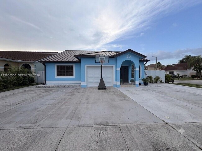 Building Photo - 14401 SW 114th St