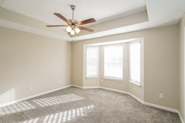 Building Photo - 1918 Portview Dr