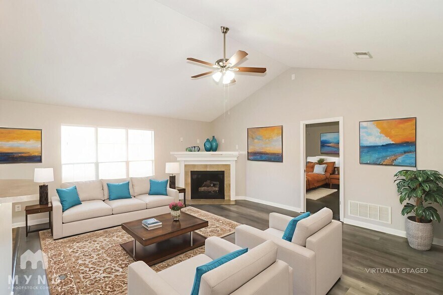 Building Photo - 2738 Old Well Cove