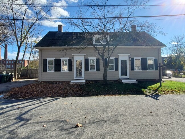 Primary Photo - 48 Reed St