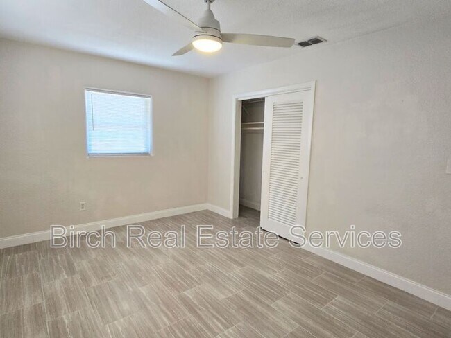 Building Photo - 1406 Lemon St
