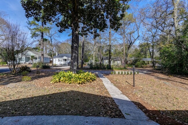 Building Photo - Renovated home in Forest Acres for rent!