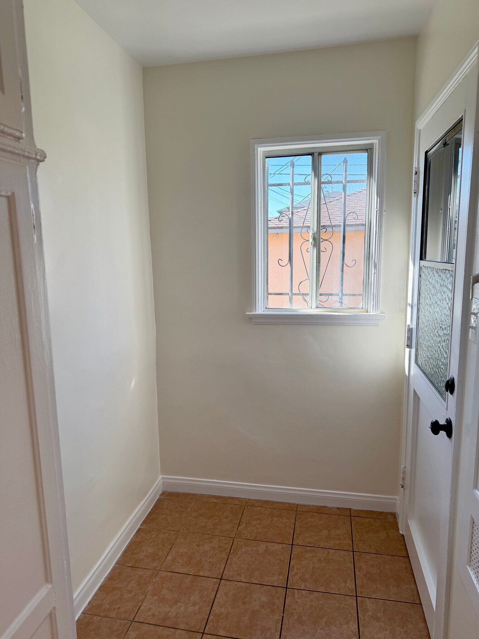 Back entrance - mud room with storage area - 6133 S Harvard Blvd