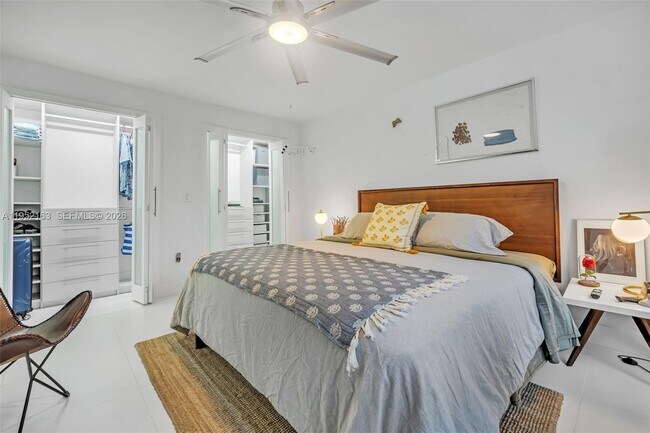 Building Photo - 6801 Indian Creek Dr