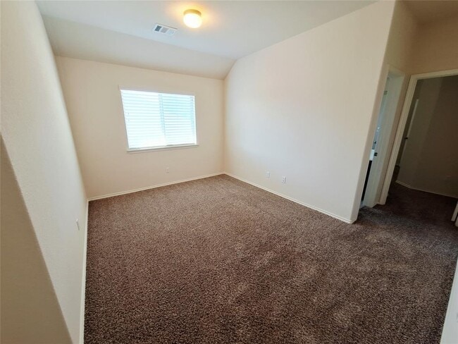 Building Photo - 525 Loma Cedro Bend