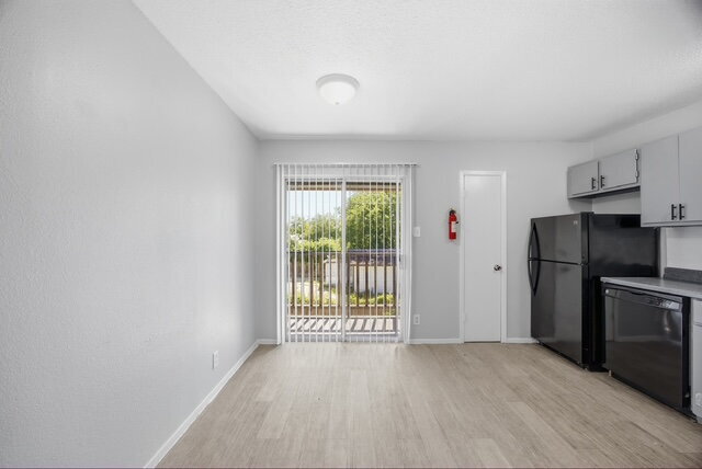 Building Photo - 430 Kendalia Ave