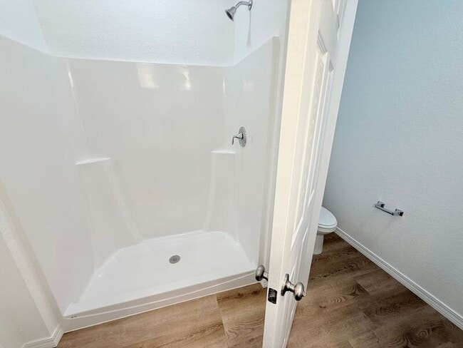 Building Photo - 3384 Hudson Bend