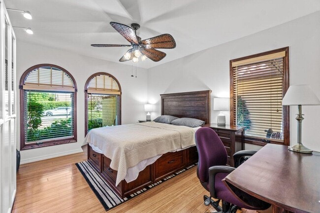 Building Photo - 2598 NW 27th St