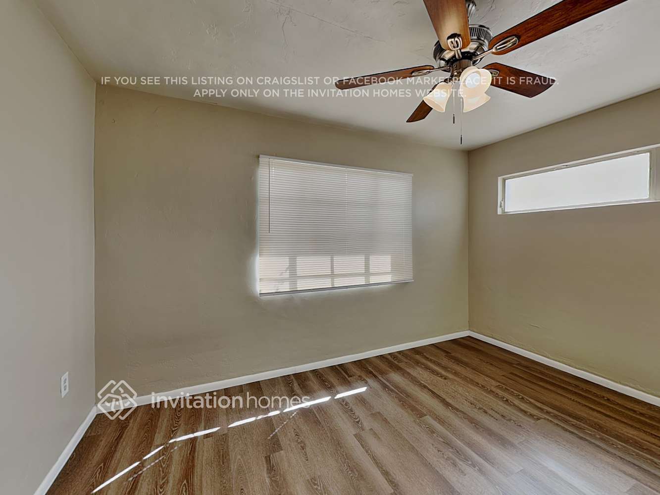 Building Photo - 9444 N 4th Ave